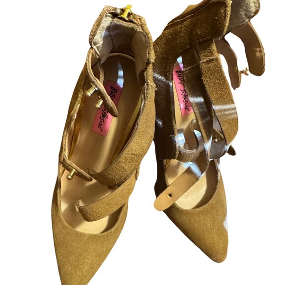 Betsey Johnson Platform Heels Size 8 - Picture 1 of 6